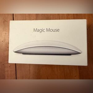 Apple Magic Mouse 2 in White